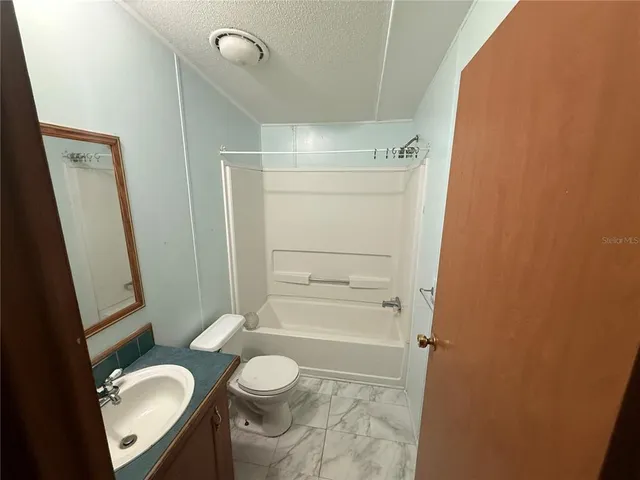 $50,000 | 5613 Northwest 202 Place, La Crosse, FL 32615