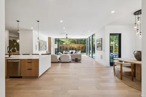 $4,395,000 | 30 Juno Road, Tiburon, CA 94920