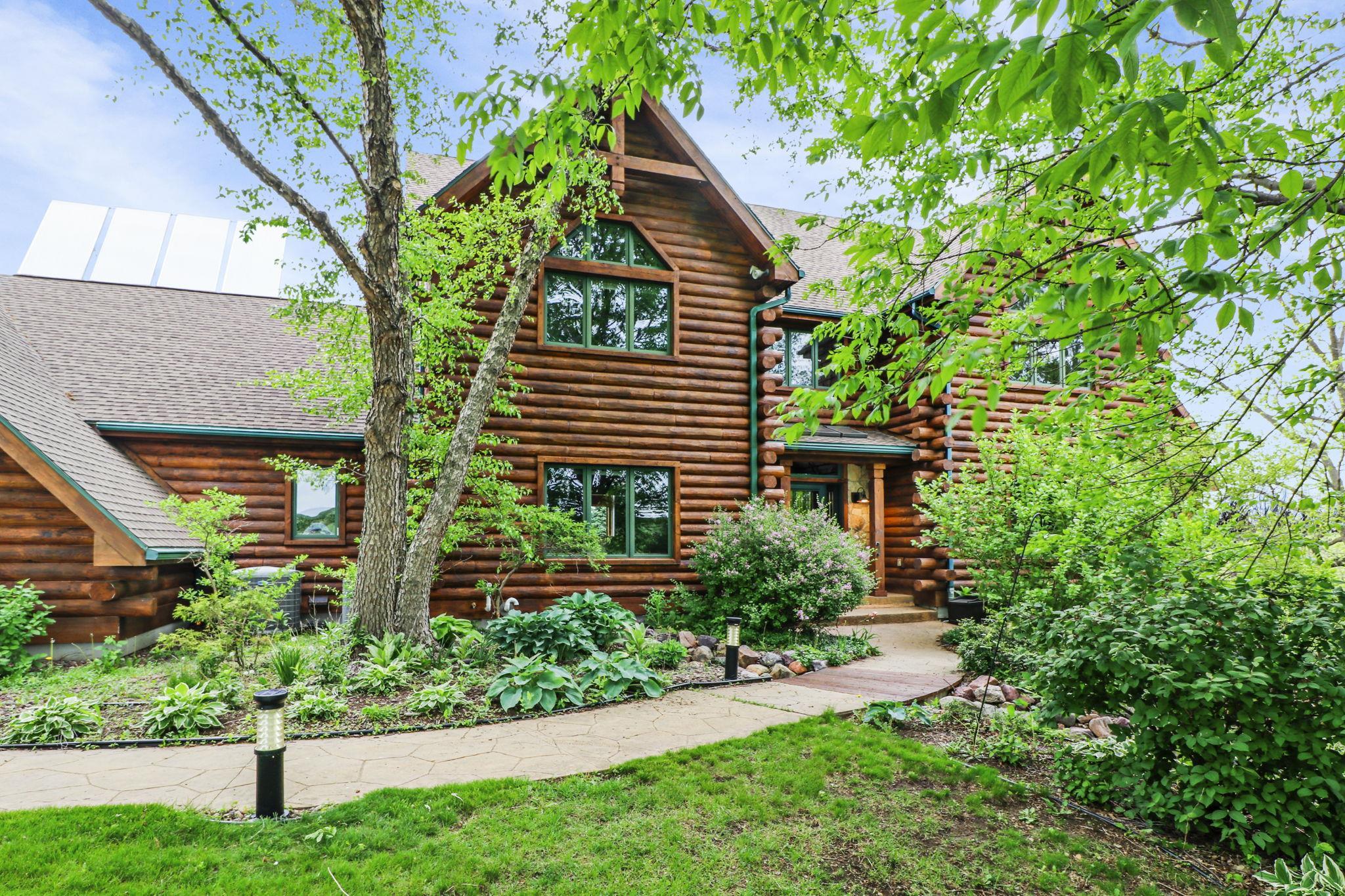 1440 County Rd Jg Mount Horeb, WI 53572 - Photo 4 of 90