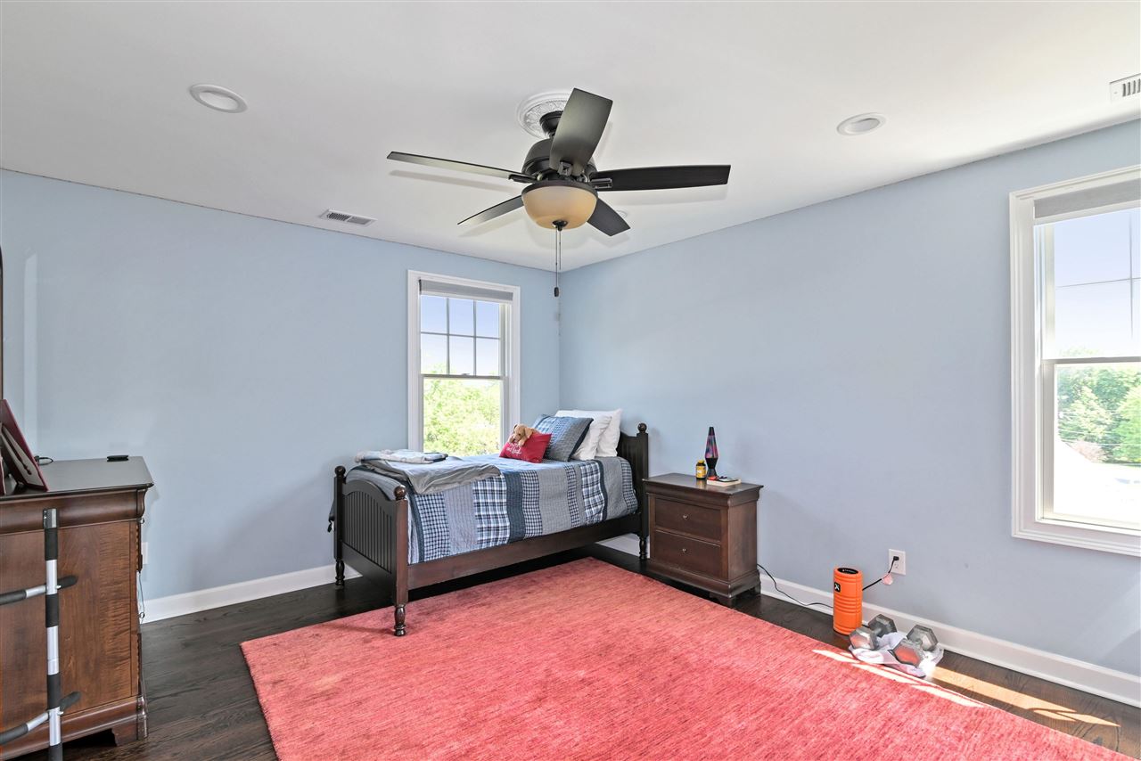 232 Pembrook Road Mountainside, NJ 07092 - Photo 15 of 21