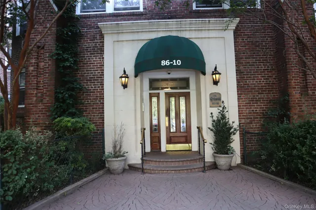 $339,000 | 86-10 34th Avenue, Unit 624 | Jackson Heights