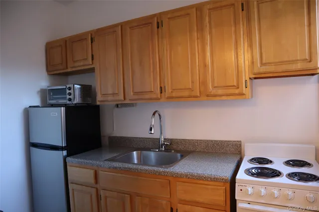 $339,000 | 86-10 34th Avenue, Unit 624 | Jackson Heights