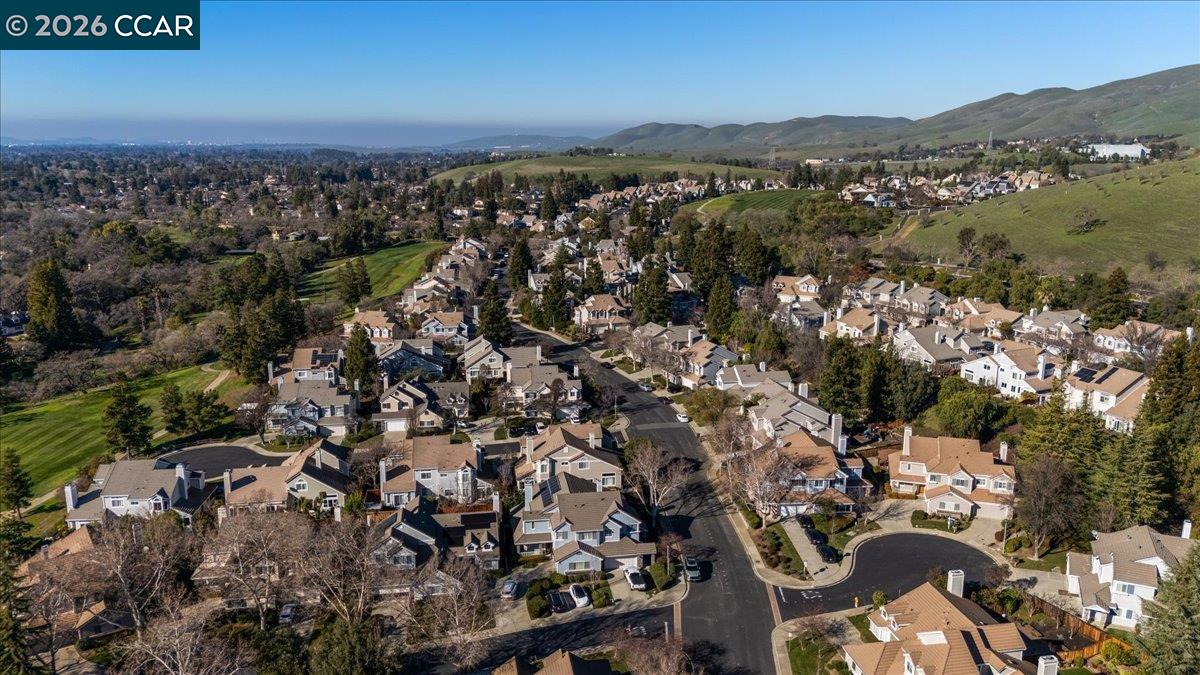 57 Karkin Place Clayton, CA 94517 - Photo 10 of 36