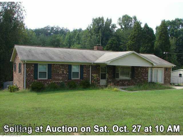 348 Pine Road Eden, NC 27288 - Photo 1 of 9 Exterior Front.