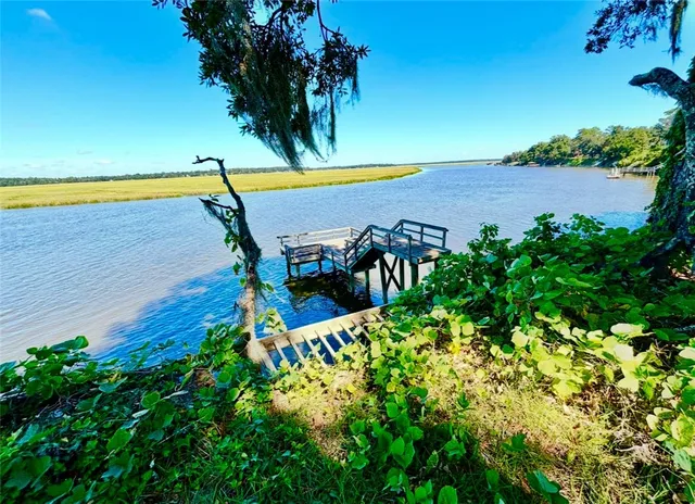 $425,000 | 1334 Azalea Avenue Northeast, Townsend, GA 31331