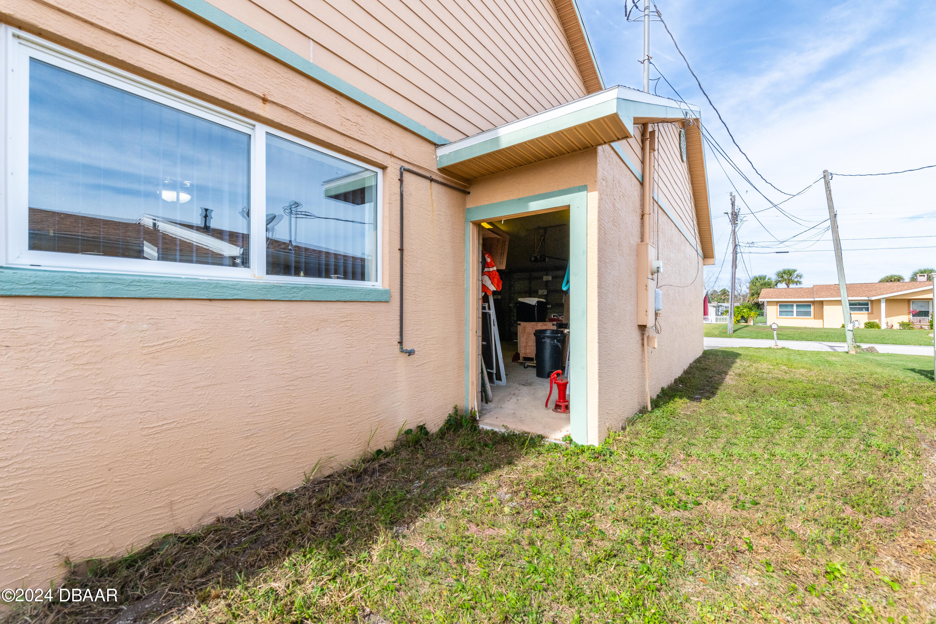 151 Reef Road South Daytona, FL 32119 - Photo 42 of 54 151ReefRoadSDaytona-22
