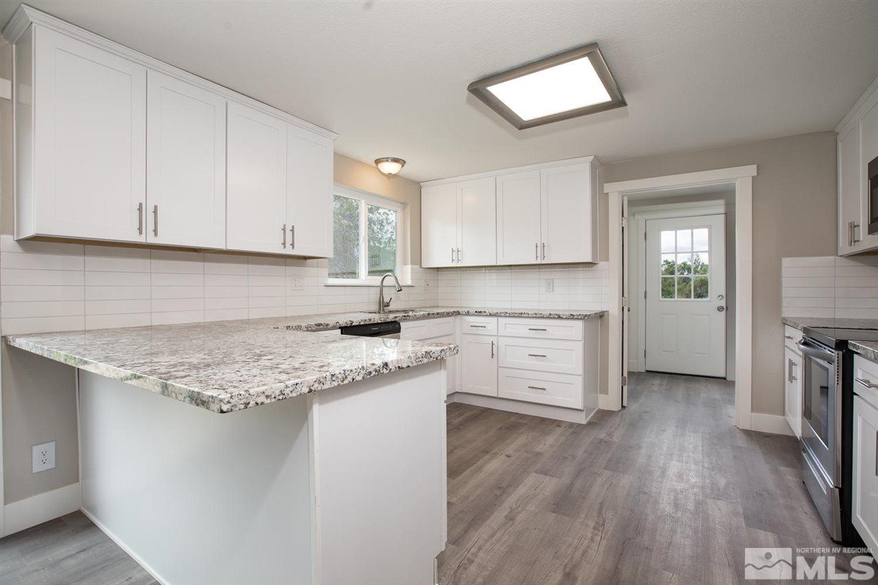 6820 Prestwick Circle Reno, NV 89502 - Photo 8 of 25 Photo 8