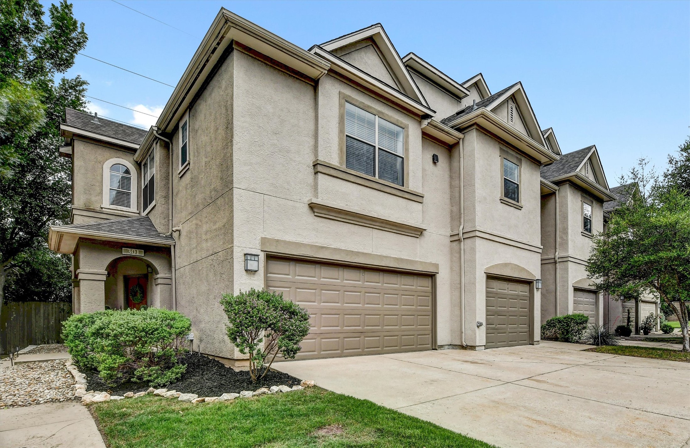 11203 Ranch Road 2222, Unit 301 Austin, TX 78732 - Photo 3 of 37