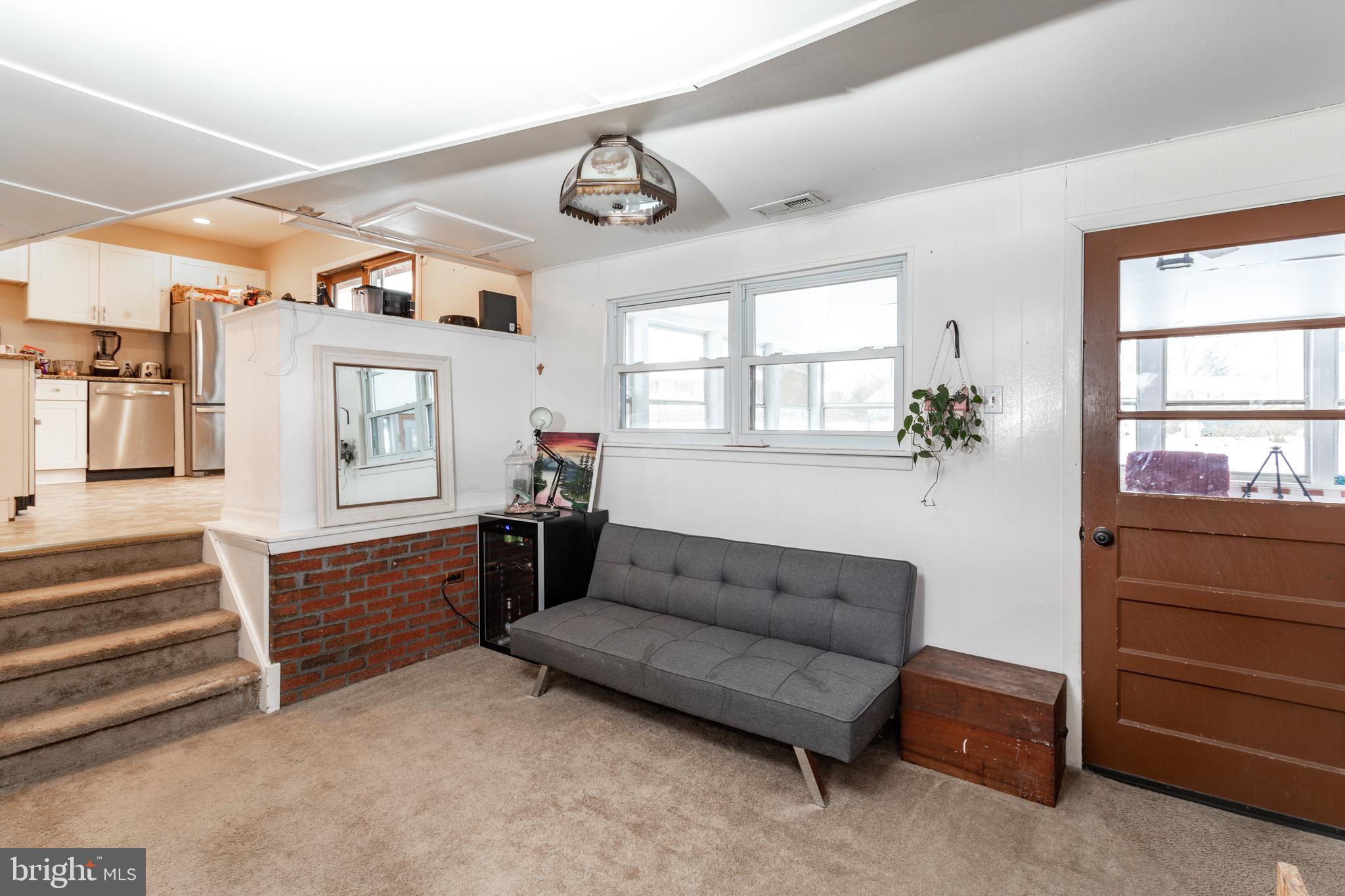 21 Edgehill Road Gibbsboro, NJ 08026 - Photo 10 of 24 Gallery Image 10