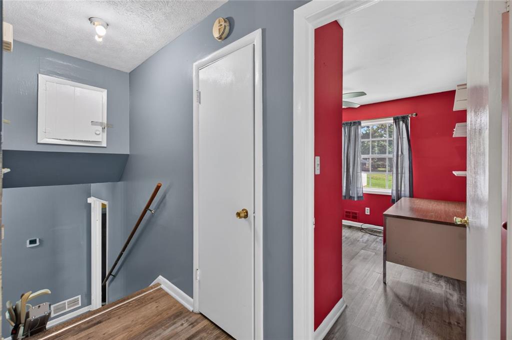 2272 Green Hawk Court Decatur, GA 30035 - Photo 32 of 56