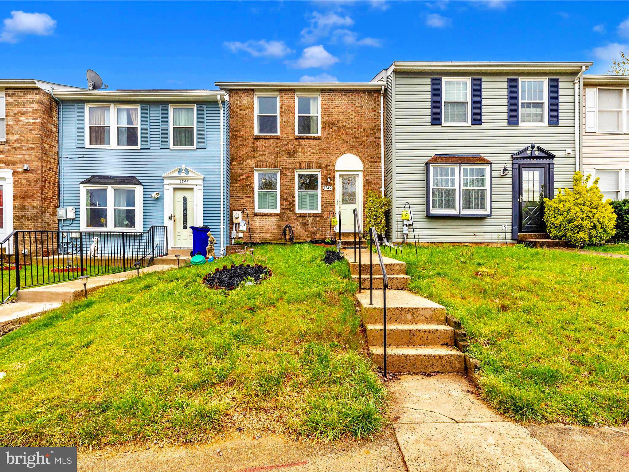 1749 Heather Lane Frederick, MD 21702 - Photo 1 of 31 Exterior Front