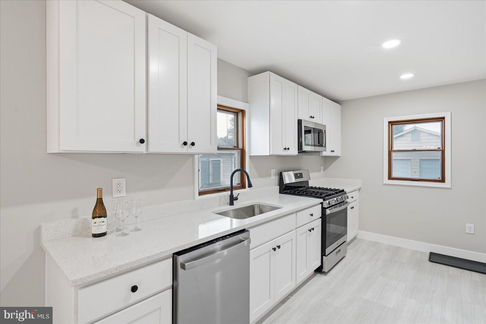 210 Mountain Road Linthicum Heights, MD 21090 - Photo 15 of 42 Gallery Image 15