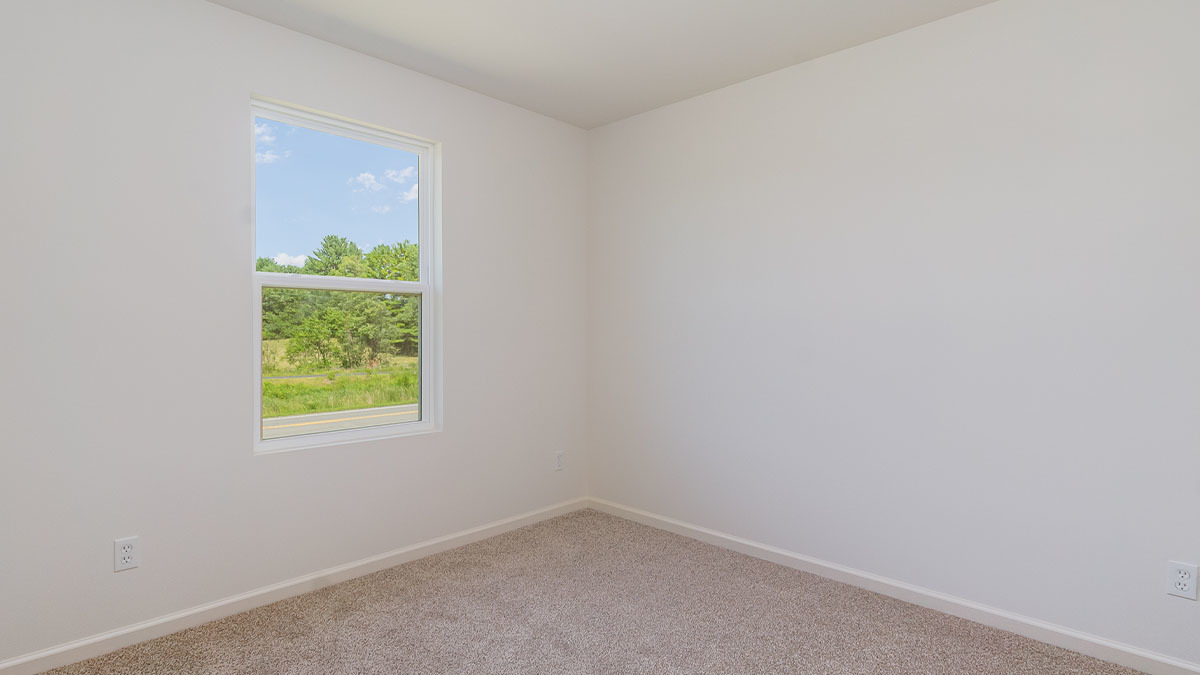 411 Conover Drive Joliet, IL 60421 - Photo 28 of 34 an empty room with a window