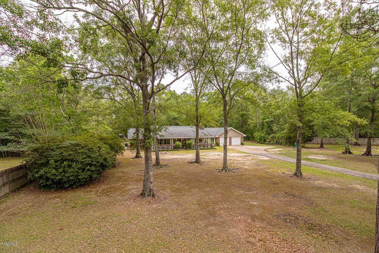 12488 Quail Ridge Road Gulfport, MS 39503 - Photo 2 of 35 QuailOutside 1.3