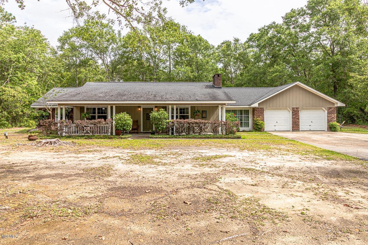 12488 Quail Ridge Road Gulfport, MS 39503 - Photo 4 of 35 QuailOutside 1.6