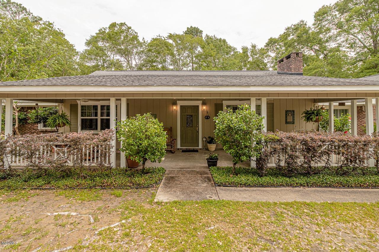 12488 Quail Ridge Road Gulfport, MS 39503 - Photo 5 of 35 QuailOutside 1.7