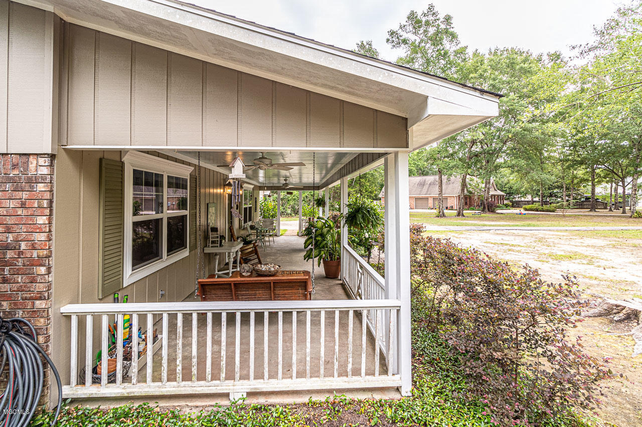 12488 Quail Ridge Road Gulfport, MS 39503 - Photo 6 of 35 QuailOutside 1.8