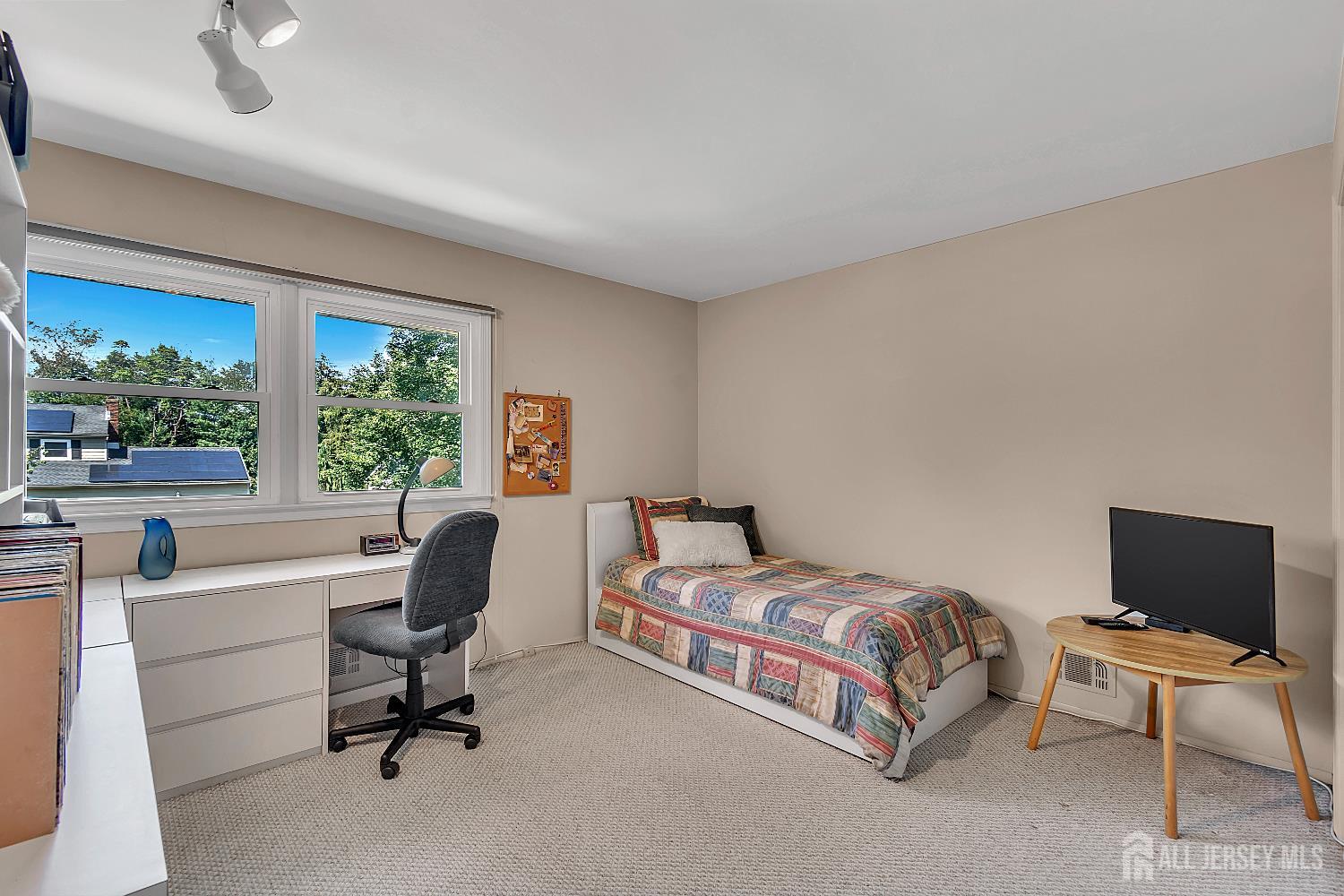 19 Hershey Road East Brunswick, NJ 08816 - Photo 29 of 43 Gallery Image 29