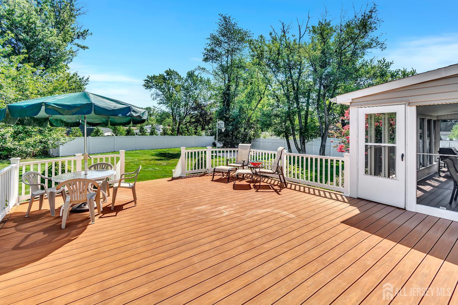 19 Hershey Road East Brunswick, NJ 08816 - Photo 3 of 43 Gallery Image 3