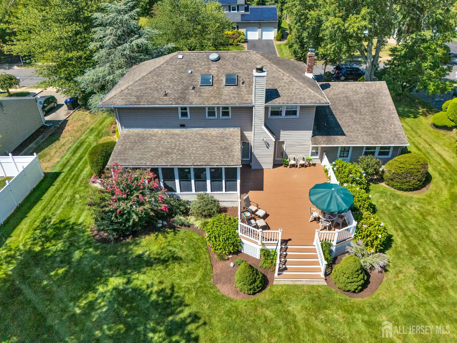 19 Hershey Road East Brunswick, NJ 08816 - Photo 6 of 43 Gallery Image 6