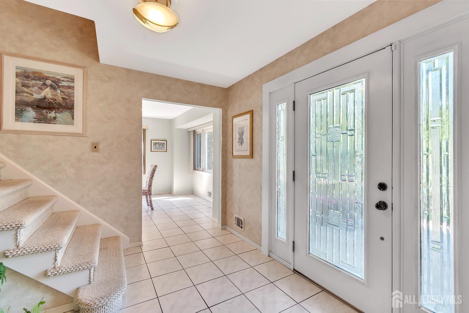 19 Hershey Road East Brunswick, NJ 08816 - Photo 7 of 43 Gallery Image 7