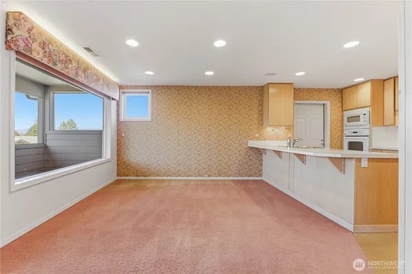 $537,000 | 1380 Eastmont Avenue, Unit 401, East Wenatchee, WA 98802