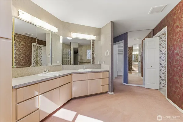 $537,000 | 1380 Eastmont Avenue, Unit 401, East Wenatchee, WA 98802