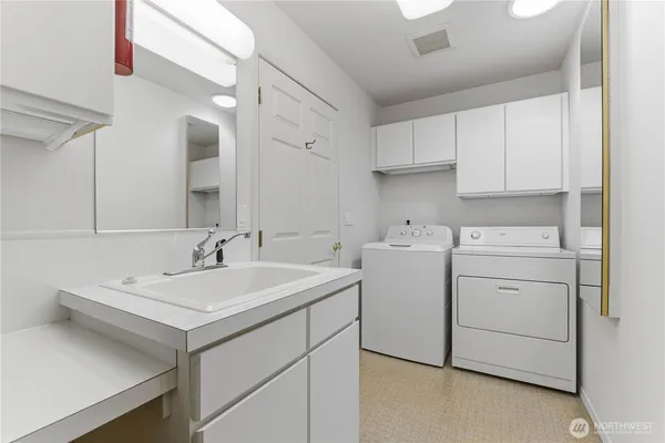 $537,000 | 1380 Eastmont Avenue, Unit 401, East Wenatchee, WA 98802
