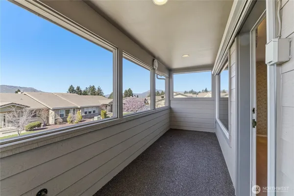 $537,000 | 1380 Eastmont Avenue, Unit 401, East Wenatchee, WA 98802
