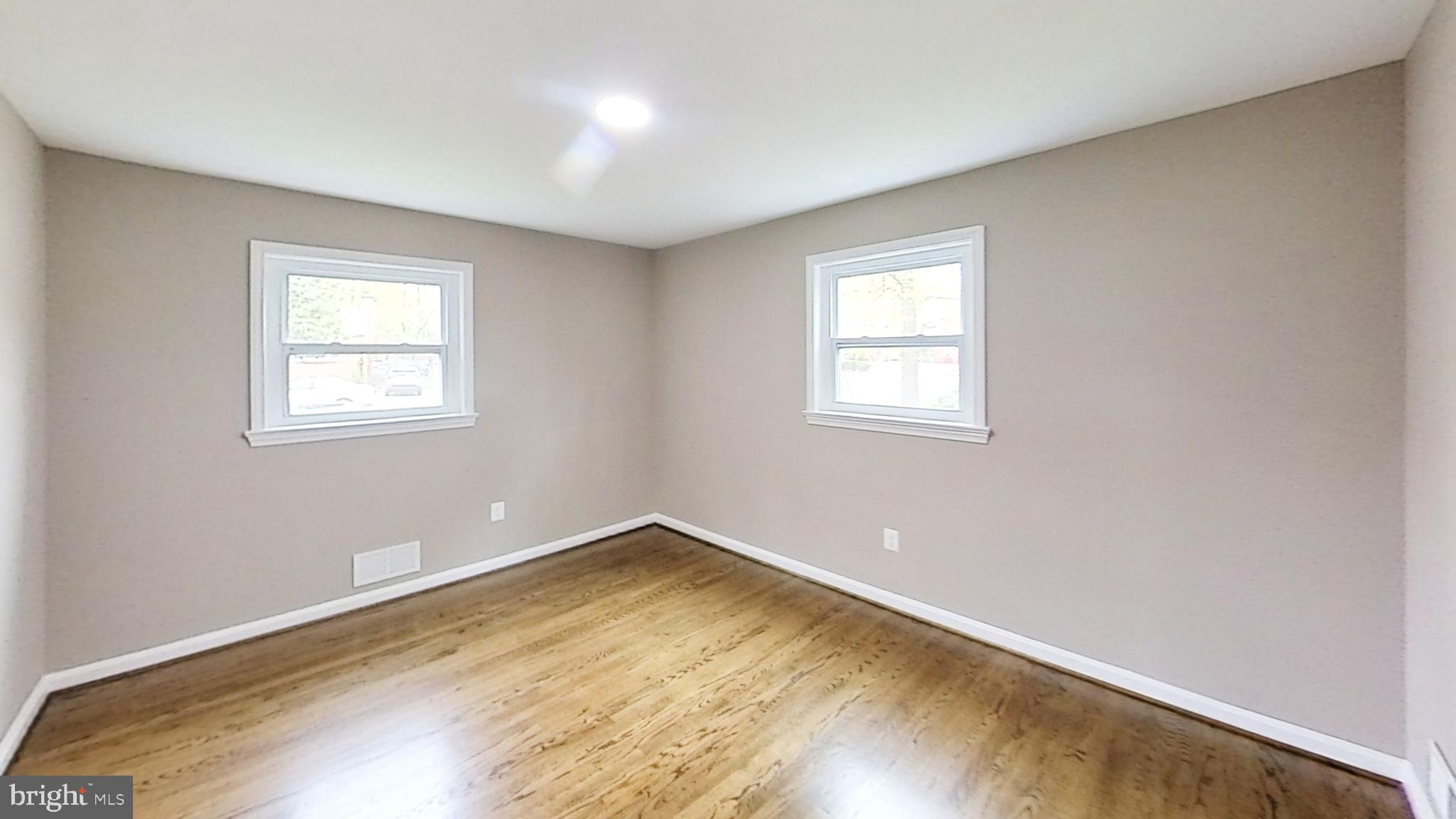 5611 Berwyn Road Berwyn Heights, MD 20740 - Photo 14 of 27 Main bedroom