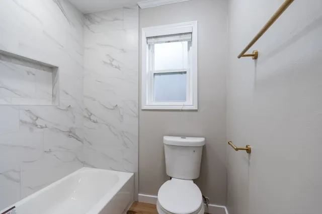 $724,900 | 4411 Deer Lodge Drive, Houston, TX 77018