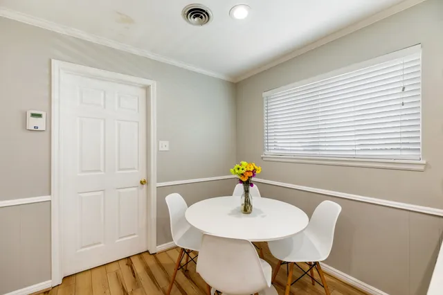 $724,900 | 4411 Deer Lodge Drive, Houston, TX 77018