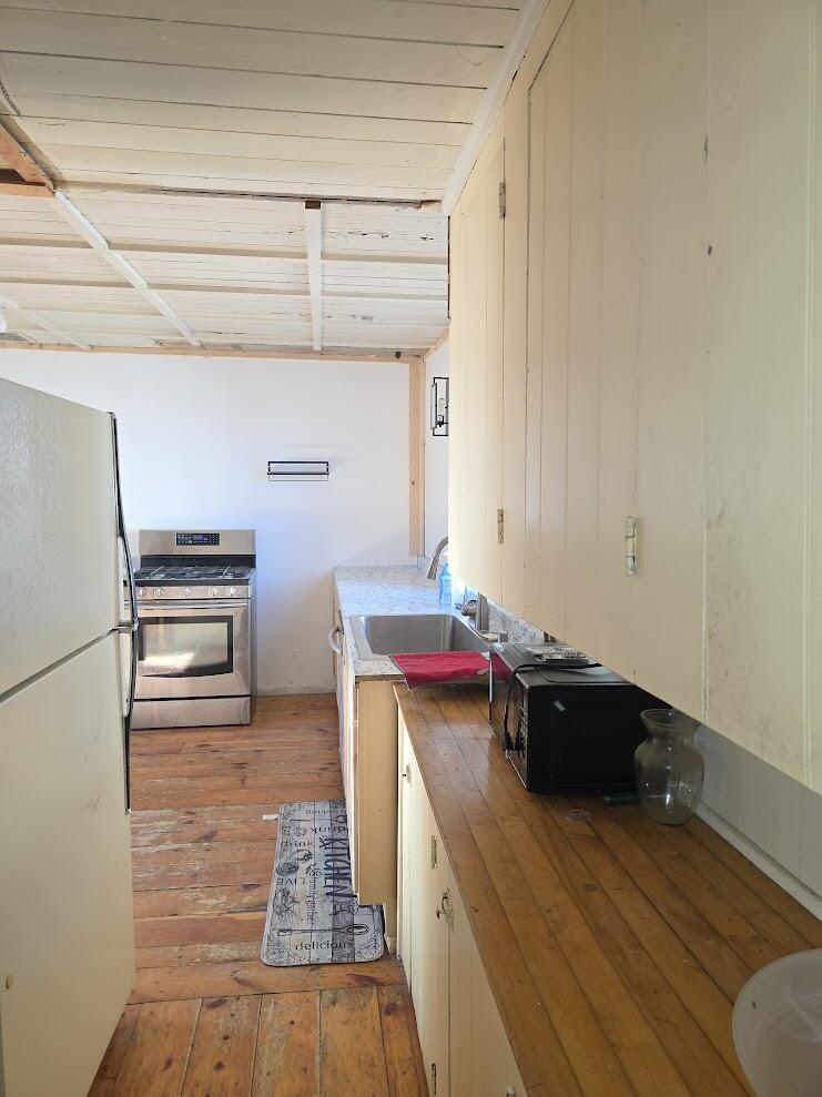 345 South Main Street Winterport, ME 04496 - Photo 21 of 41 20260417_163450