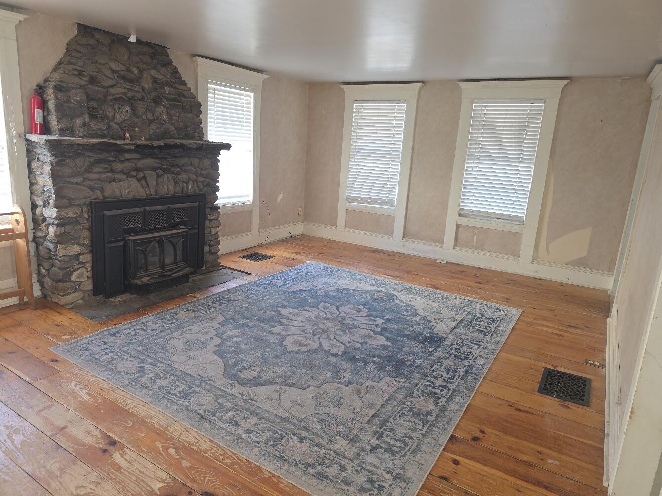 345 South Main Street Winterport, ME 04496 - Photo 26 of 41 20260417_163205
