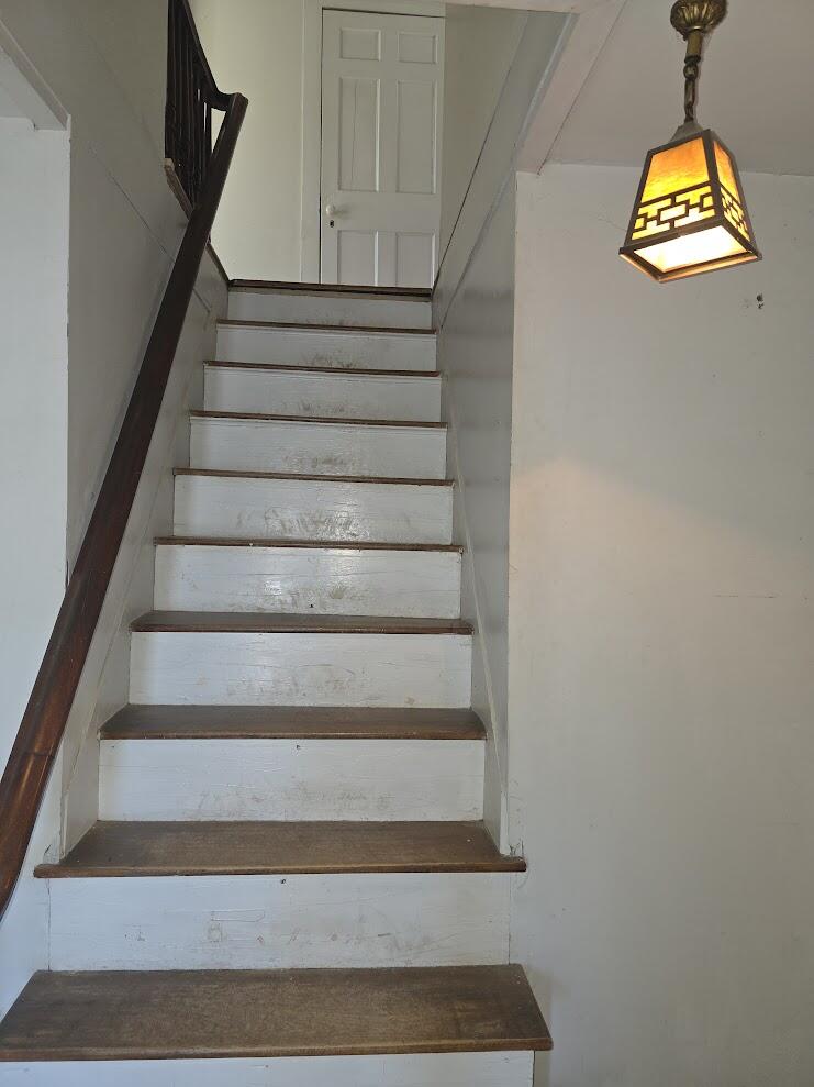 345 South Main Street Winterport, ME 04496 - Photo 34 of 41 20260417_163237