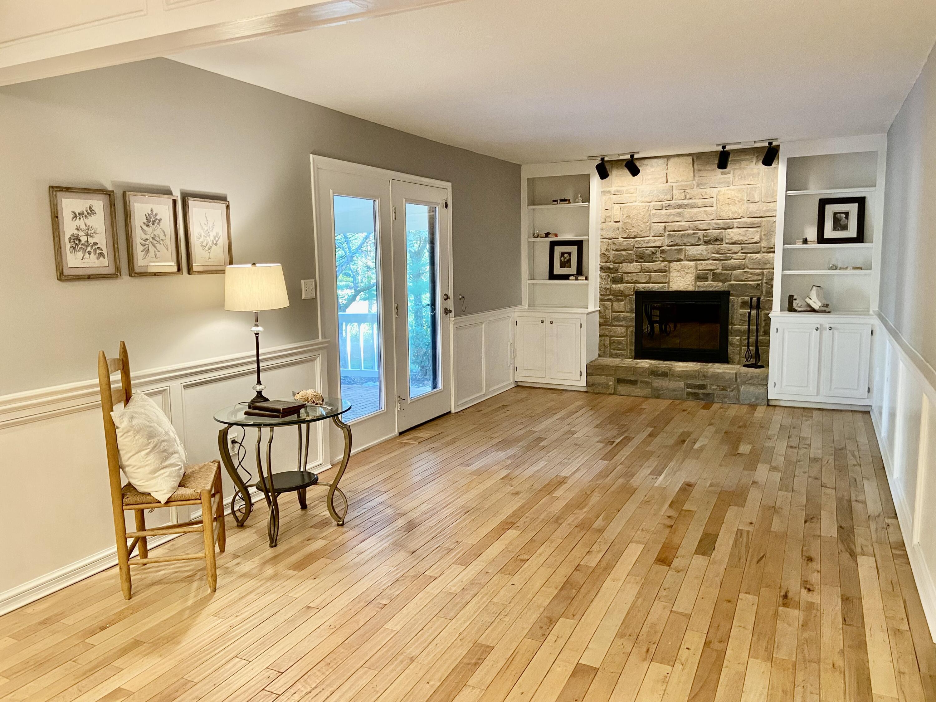 7564 Cubbage Road Westerville, OH 43081 - Photo 15 of 49 FAMILY ROOM ACCESS TO COVERED PATIO