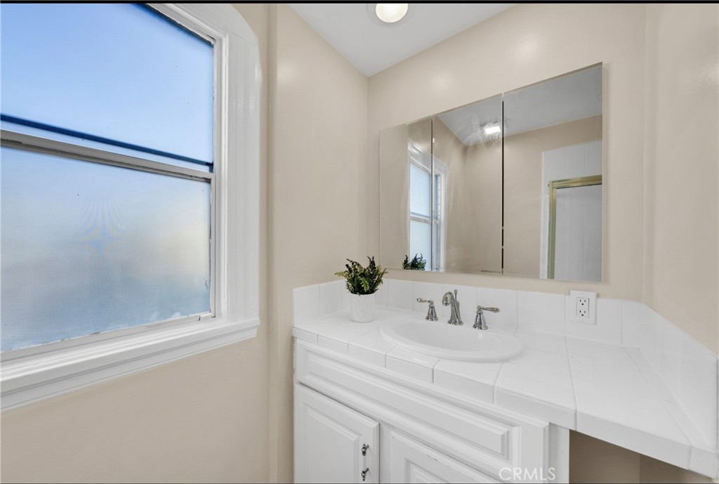 904 Solano Avenue Albany, CA 94706 - Photo 12 of 24