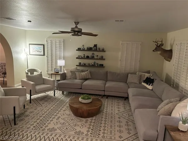 $3,600 | 8329 Swan Lake Avenue, Las Vegas, NV 89128