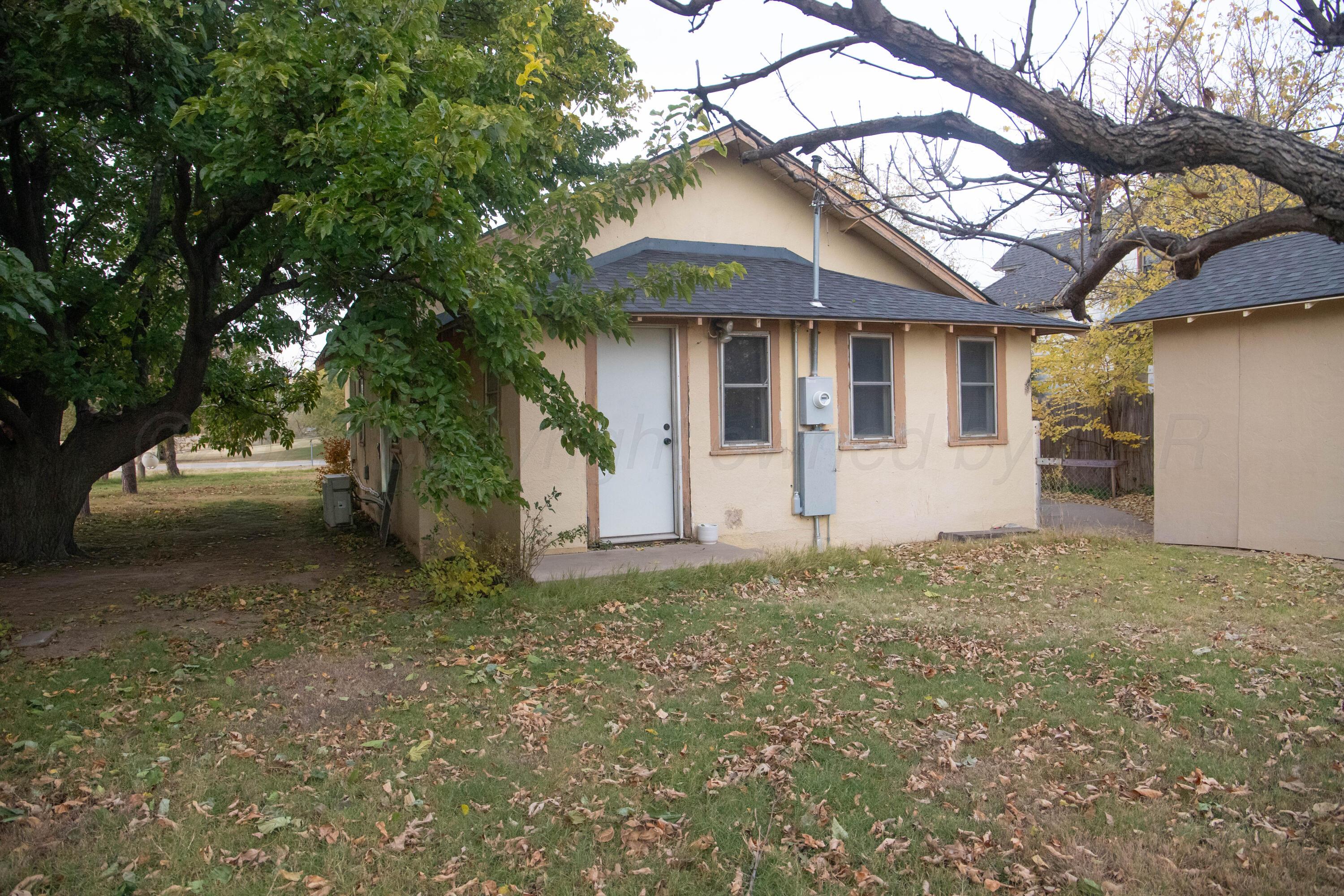 300 East Broadway Street Panhandle, TX 79068 - Photo 23 of 23 a view of a house with a tree