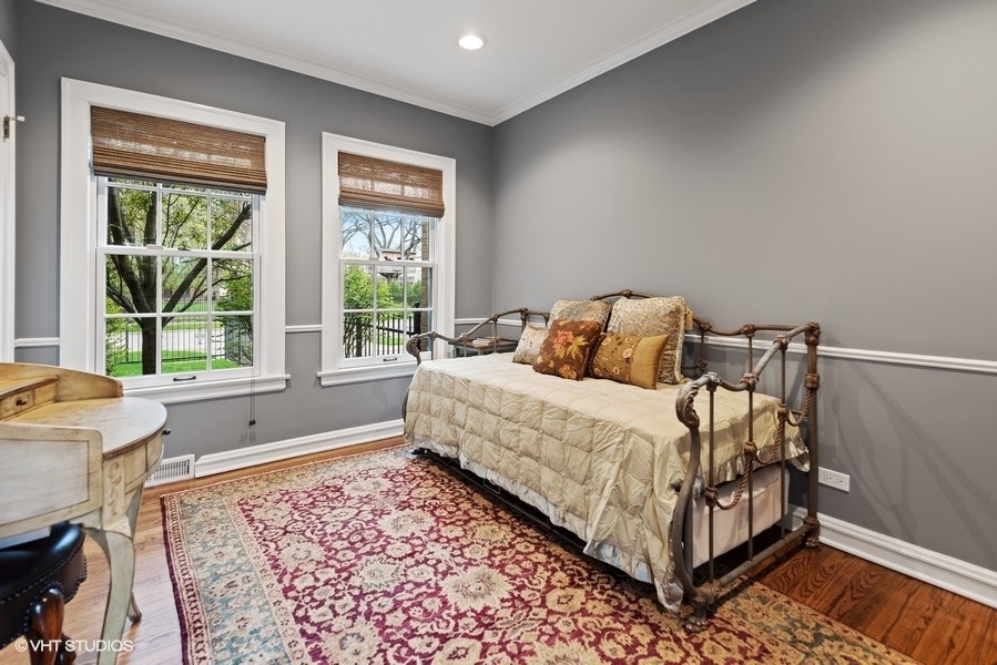 6157 North Kilpatrick Avenue Chicago, IL 60646 - Photo 23 of 40