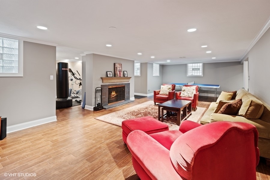 6157 North Kilpatrick Avenue Chicago, IL 60646 - Photo 29 of 40