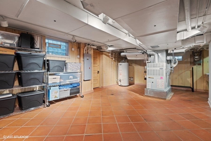 6157 North Kilpatrick Avenue Chicago, IL 60646 - Photo 30 of 40