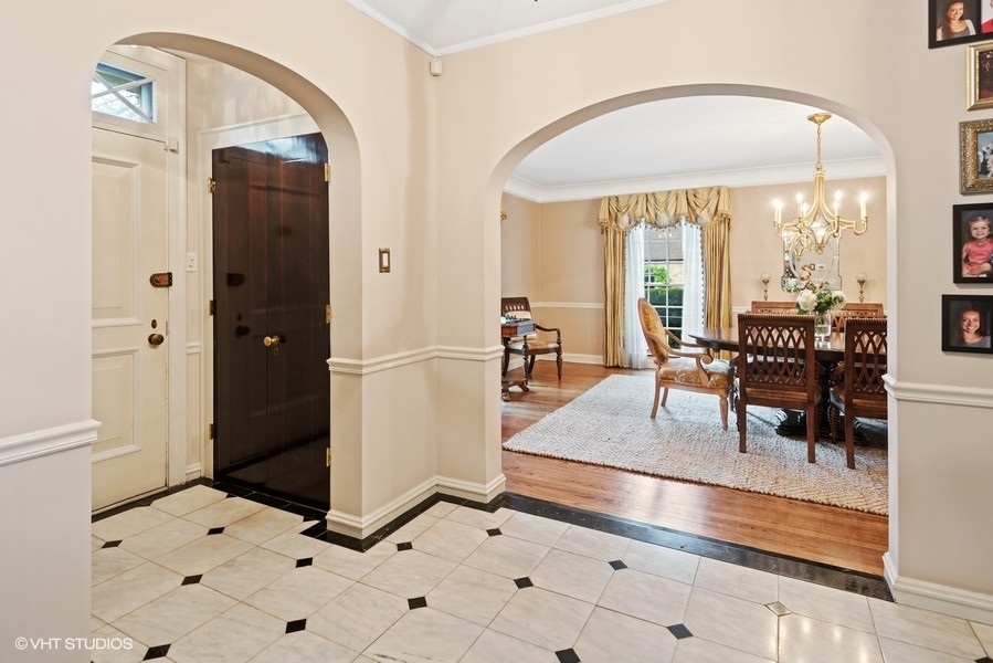 6157 North Kilpatrick Avenue Chicago, IL 60646 - Photo 32 of 40