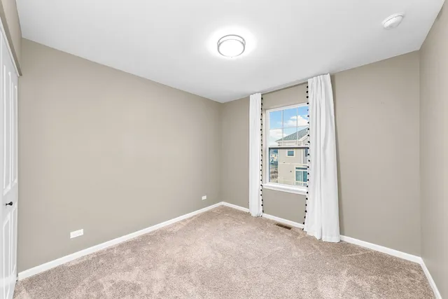 $3,375 | 30-w136 Wheeler Circle, Warrenville, IL 60563