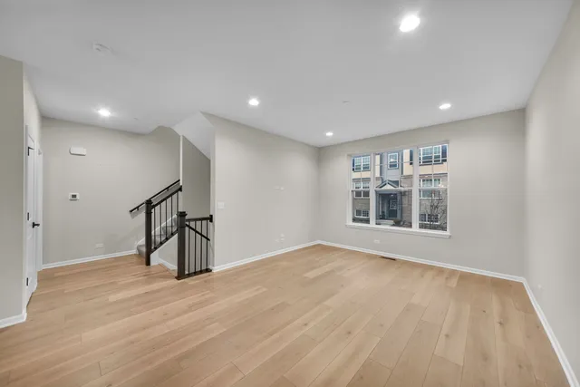 $3,375 | 30-w136 Wheeler Circle, Warrenville, IL 60563