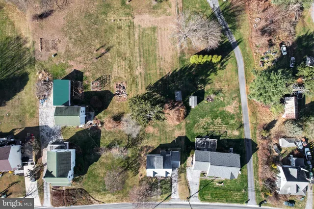 a picture of houses with outdoor space