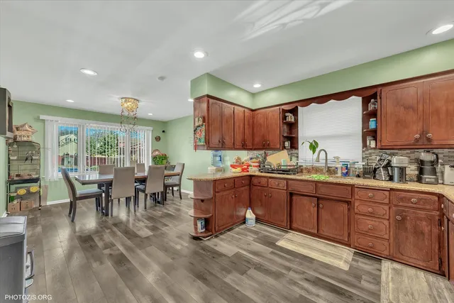 $350,000 | 2606 Ridge Road, Lansing, IL 60438