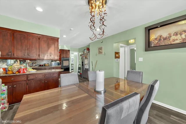 $350,000 | 2606 Ridge Road, Lansing, IL 60438