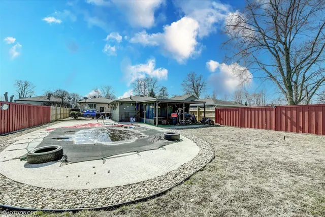 $350,000 | 2606 Ridge Road, Lansing, IL 60438