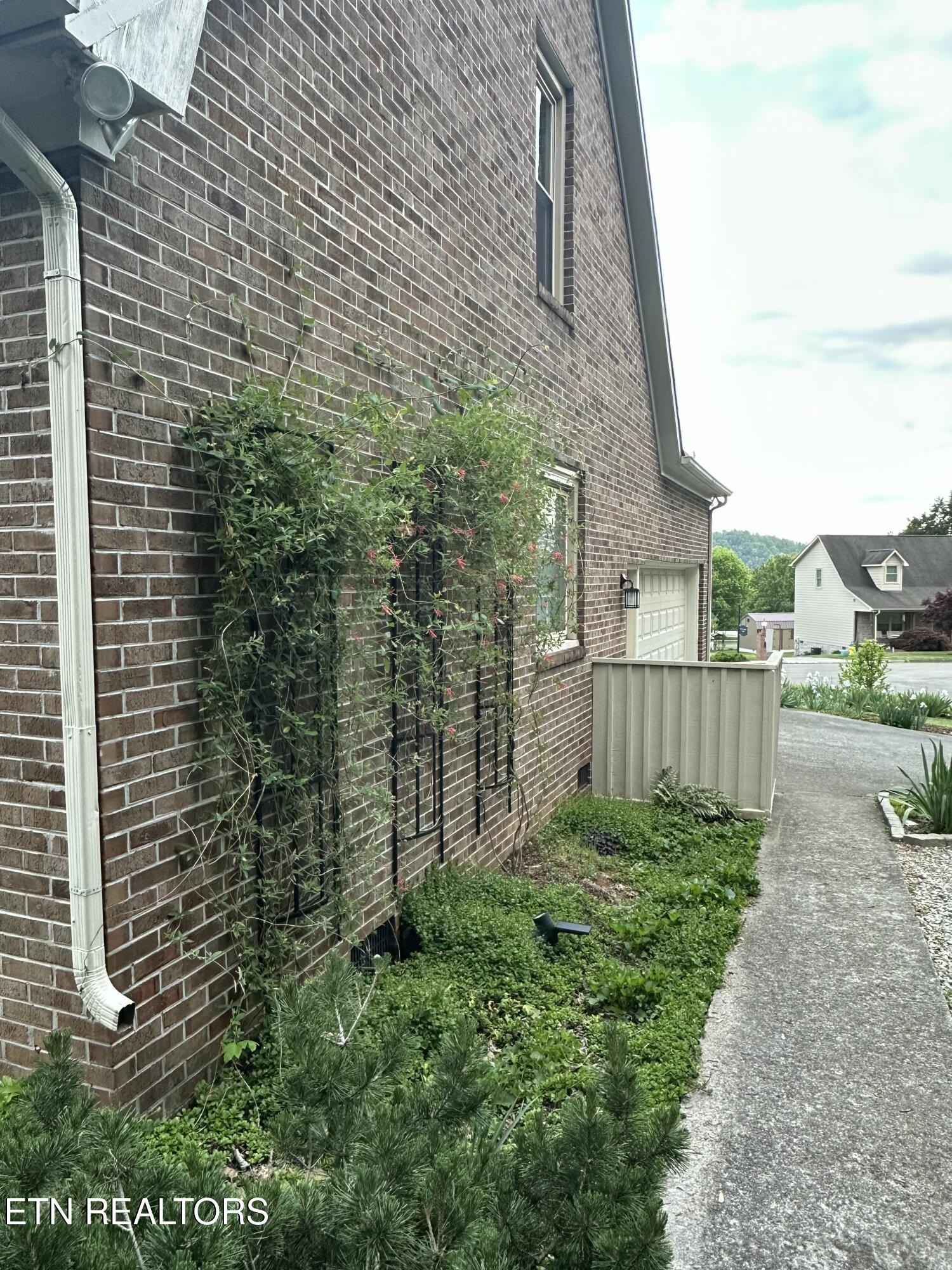 7824 Beckett Ridge Court Powell, TN 37849 - Photo 15 of 52 IMG_9246